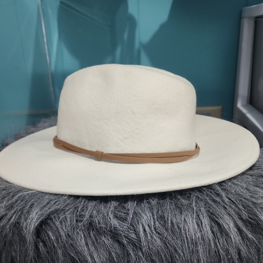 Wyeth by Todd Magill Cream Hat with Tan Band